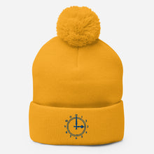 Load image into Gallery viewer, Arsenal FC Embroidered Clockend Clock Pom-Pom Beanie
